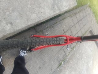 Bicicleta Gravel Pinnacle Roja