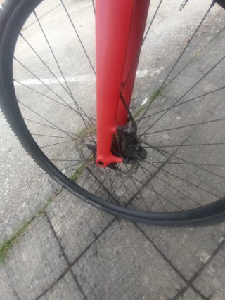 Bicicleta Gravel Pinnacle Roja