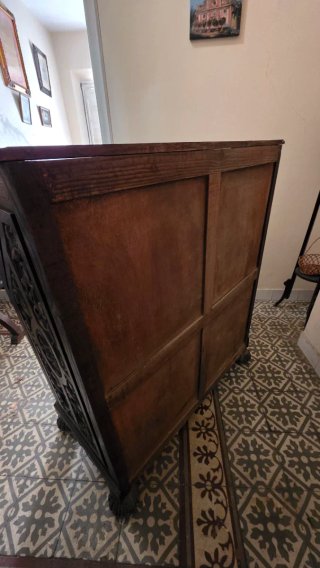 Escritorio antiguo s. XIX madera tallada