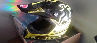 Casco Motocross HEBO Negro y Amarillo