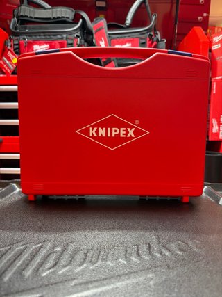 Juego Alicates y Destornilladores Knipex