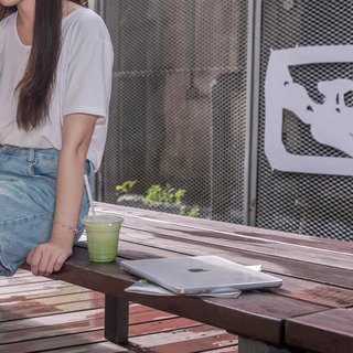 Funda rígida transparente para MacBook Air
