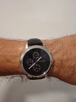 Reloj Viceroy. Hombre.