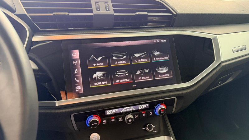 Audi Q3 2019, foto 24
