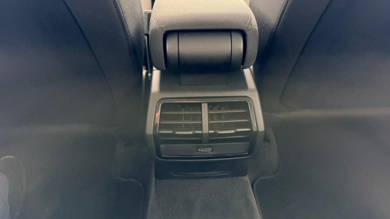 Audi Q3 2019, foto 32
