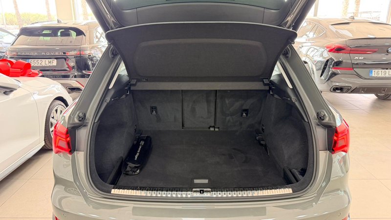 Audi Q3 2019, foto 45