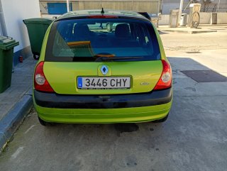 Renault Clio 2003
