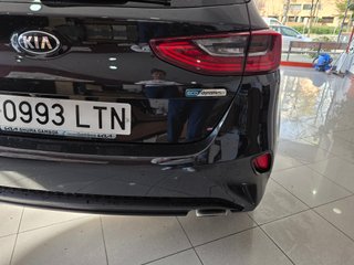 Kia Ceed 1.6 MHEV iMT 100kW (136CV) Tech