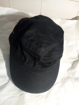 Cappellino nuovo OVS nero