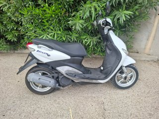 Yamaha Neos 50 4T Scooter