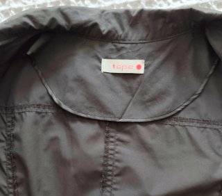 Parka fina para mujer T-40 marrón oscuro