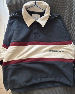 Sudadera Eme Studio Azul y Blanca