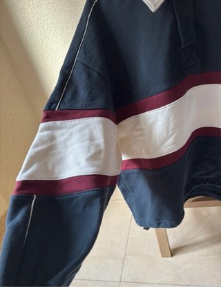 Sudadera Eme Studio Azul y Blanca