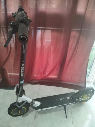 Patín Eléctrico Negro