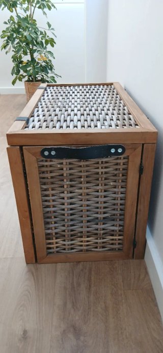Baúl trenzado madera y mimbre