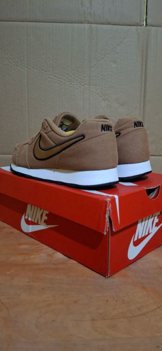 Nike MD Runner 2