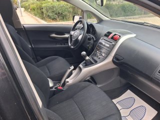 Toyota Auris 2009 solo 145000 km etiqueta C