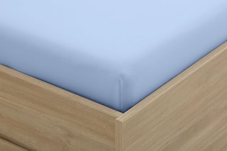 Sábana bajera ajustable microfibra suave celeste