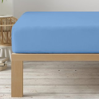 Sábana bajera ajustable microfibra suave celeste