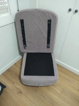 Puff / Sillón tipo puff gris tela