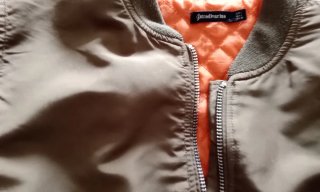 Chaqueta Bomber Stradivarius Verde Oliva