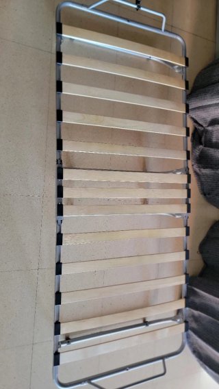Cama Plegable Metálica con Colchón