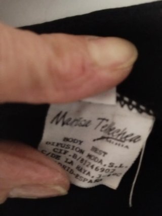 Chaqueta corta negra