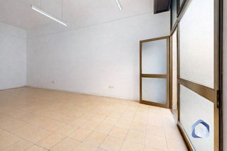 Local comercial en venta en Centre - Col.legis Nous - Riera Seca en Mollet del Vallès