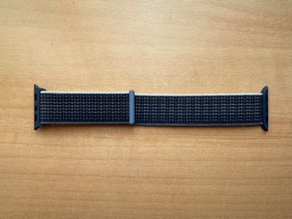 Apple Watch 41mm. Storm Blue Sport Loop