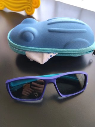 Gafas de sol infantiles azul/morado