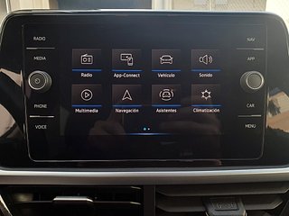 Volkswagen T-Roc 150cv, Carplay, navegador, LED..