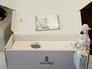 Statua Lladro' in porcellana