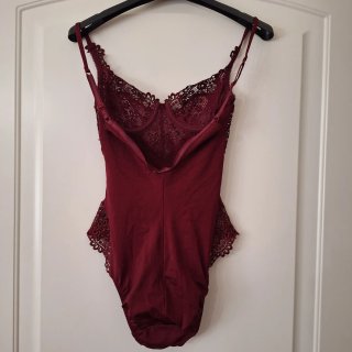 Body donna pizzo bordeaux