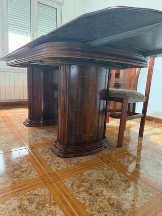Mesa de Salón comedor extensible madera + 4 sillas