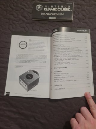 Manual Nintendo GameCube y Cable GBA