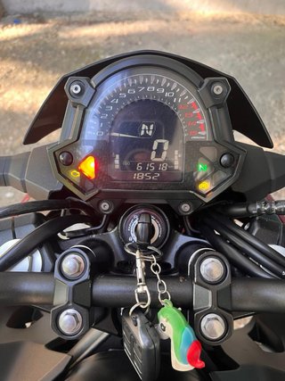 Kawasaki Z400 , año 2019 y 61.500km