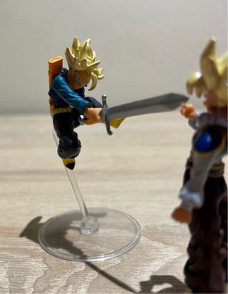 Gashapon Son goku ssj yadrat y Trunks ssj