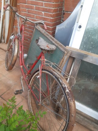 Bicicleta Clásica Roja