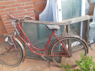 Bicicleta Clásica Roja