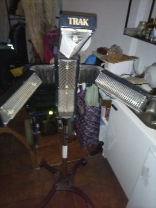 Lámpara difusora calor peluquería TRAK