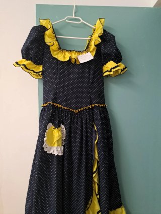 Vestido Rociero Negro y Amarillo