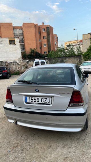 BMW Serie 3 compact 318td