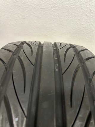 Neumático Yokohama 225/35 R17 86Y