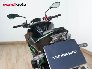 KAWASAKI Z 900