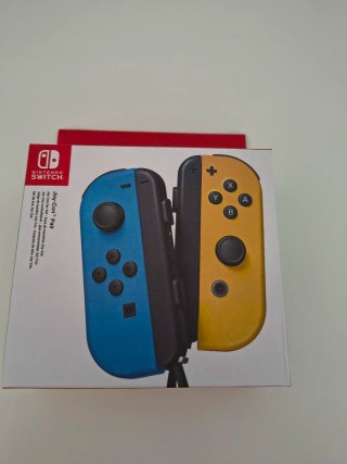 Mandos JoyCon Nintendo Switch Azul y Amarillo