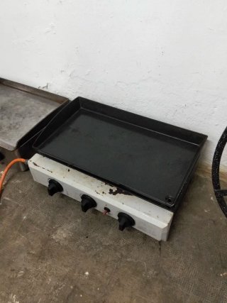Plancha Gas Butano 3 Fuegos