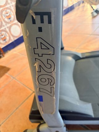 Cinta de correr Gym Master E-4267. Plegable