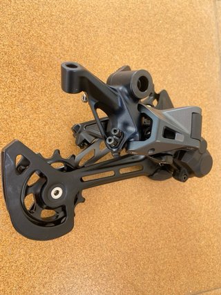Cambio Shimano SLX y Maneta Deore 12v NUEVOS