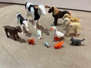 Lote Playmobil anímales granja