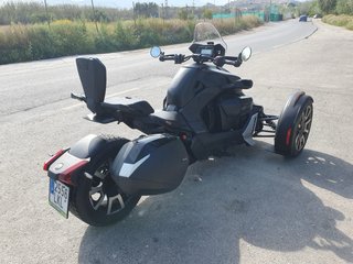 Can-Am Ryker Trike 900 modelo rally